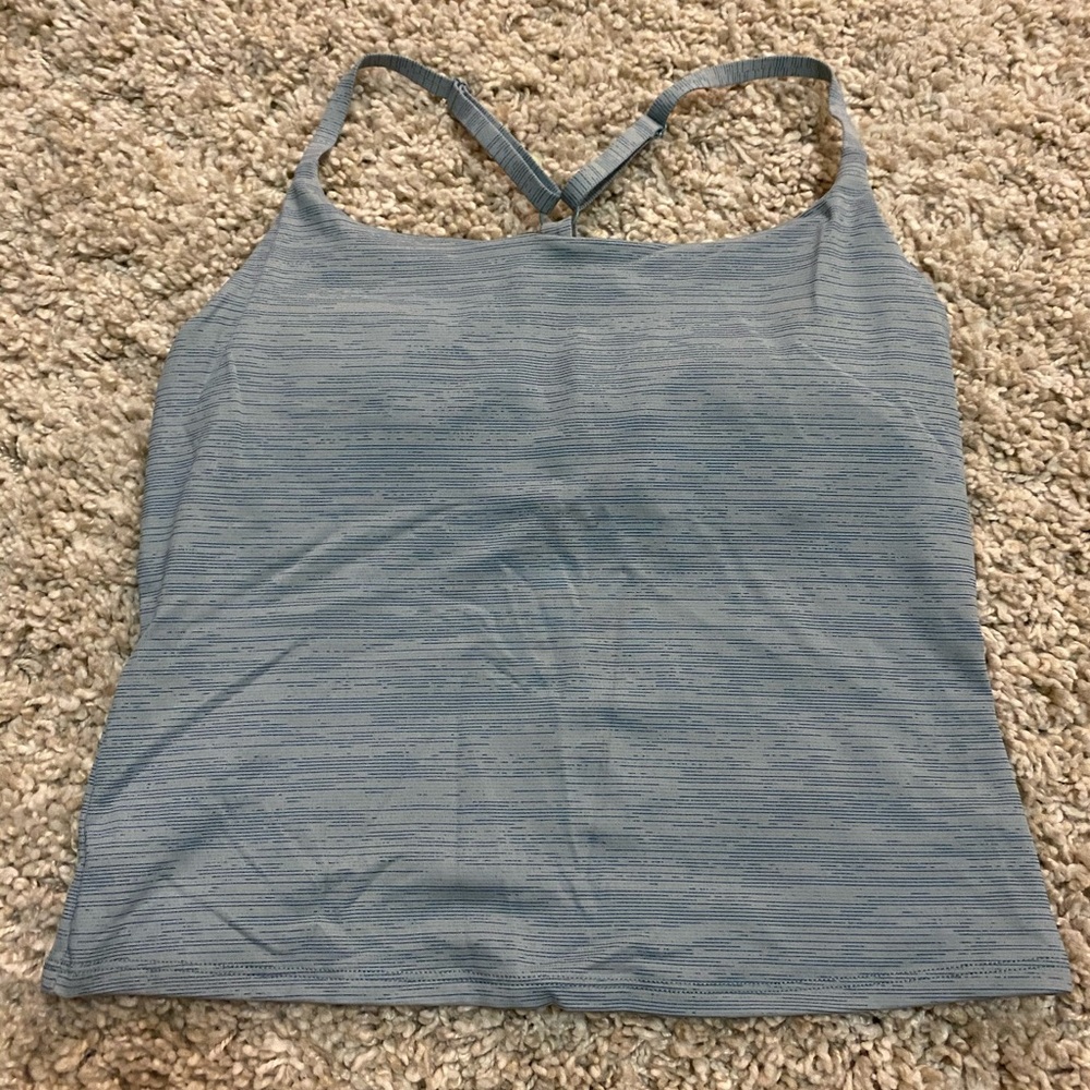 Outdoor voices built in tank